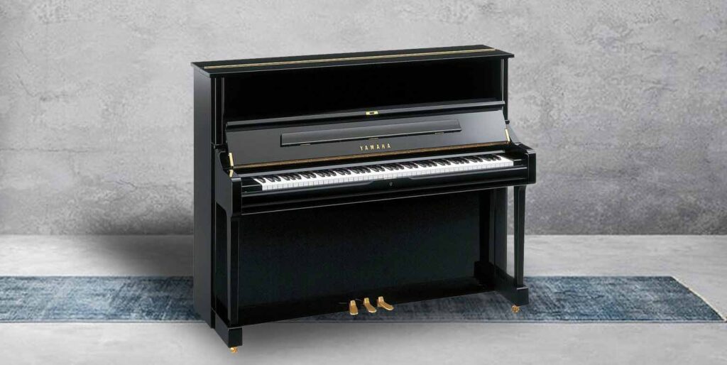 Yamaha U1 Piano
